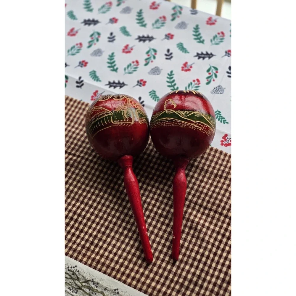 2pc Decorative Red Maracas Handmade Percussion‎ Instrument  Traditional Shakers